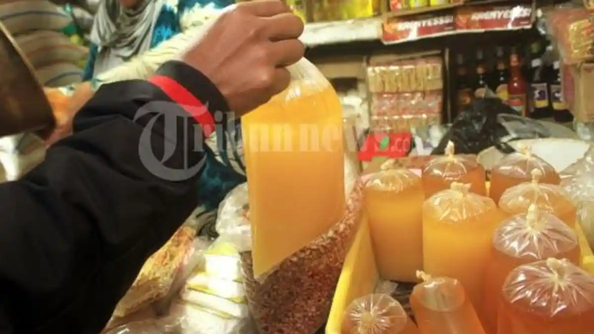 27 Maret, Jangan Ada Lagi Pedagang Jual Minyak Curah