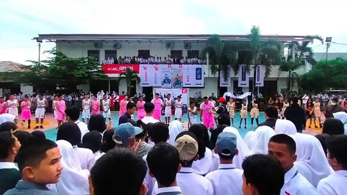 Siap Cetak Prestasi, Roadshow Honda DBL Sambangi SMA Negeri 5 Medan