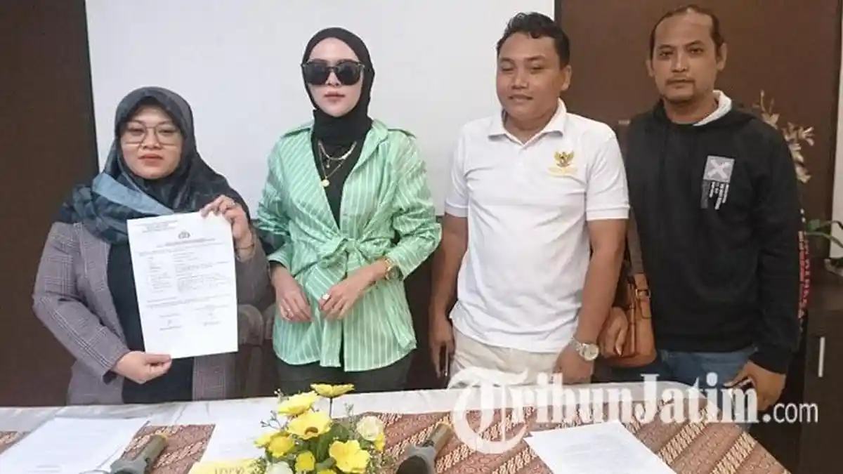 Sosok Dokter yang Disebut-sebut Biang Kisruh Rumah Tangga Selebgram Meylisa Zaara, Punya Anak Adopsi