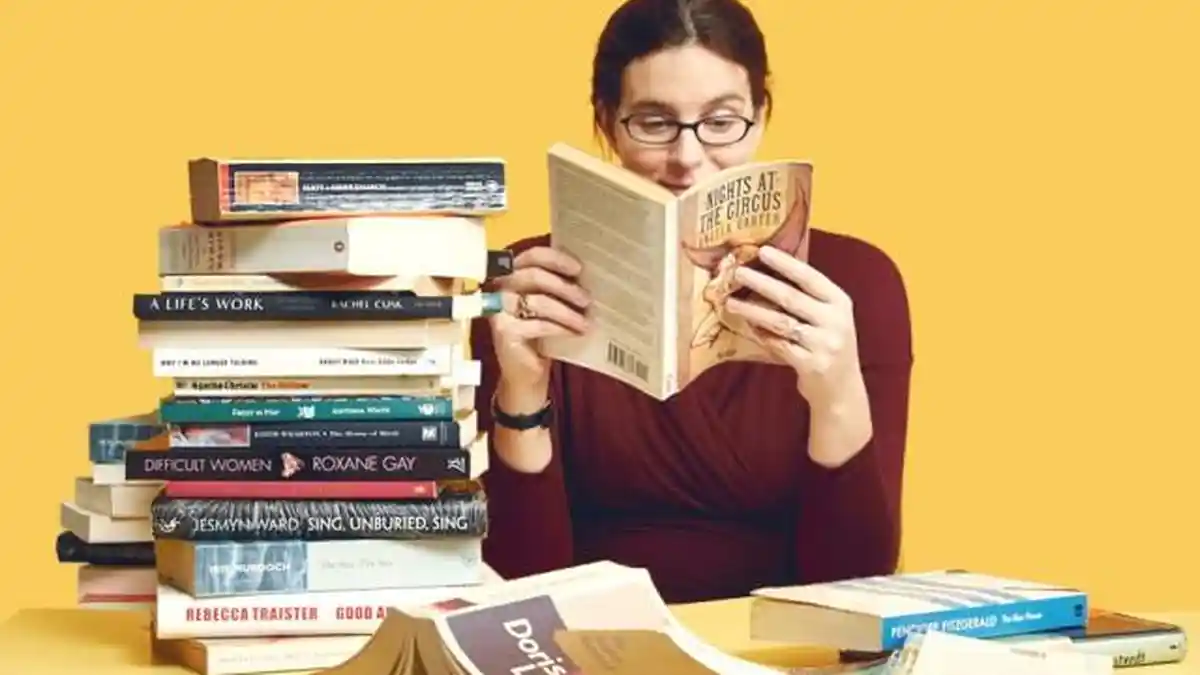 Banyak Dicari Arti Mimpi Baca Buku, Ternyata Ini Maknanya