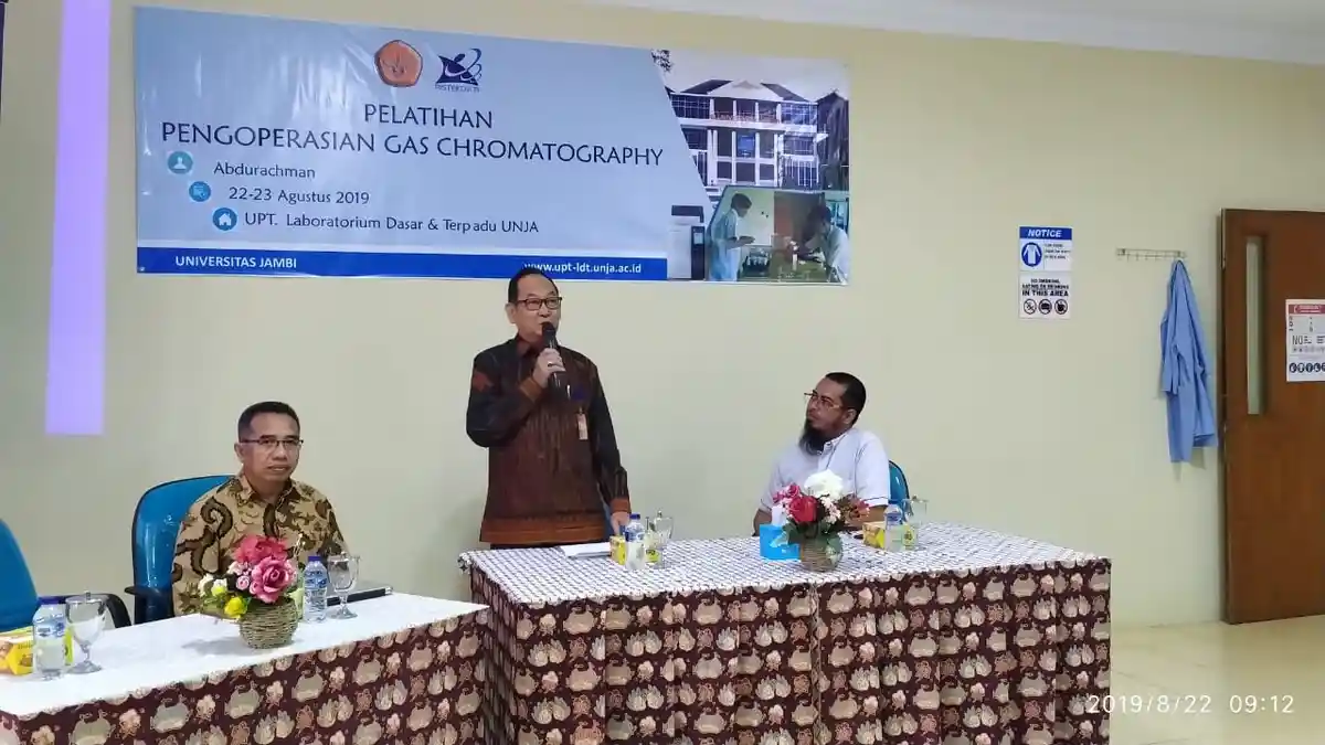 Pelatihan Pengoperasian Gas Chromatography Universitas Jambi
