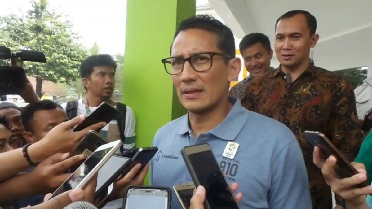 Langkahi Makam Pendiri NU, Sandiaga Uno Minta Maaf