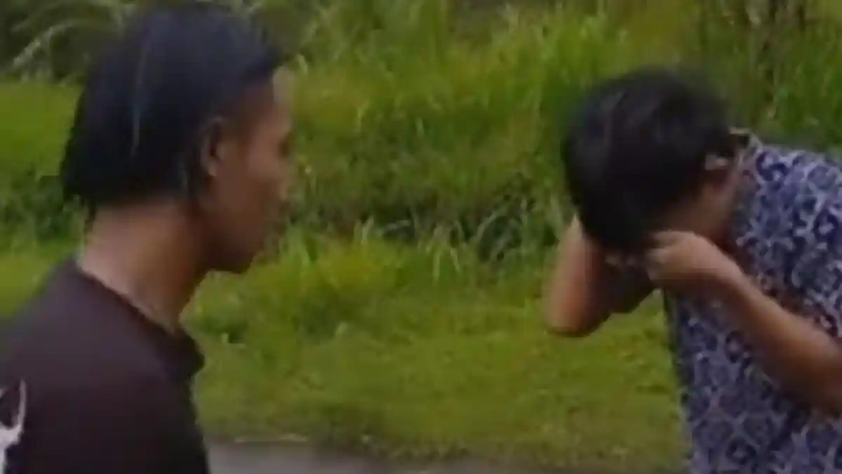 Gara-gara Tak Pernah Komen di Grup WA, Bocah SMP di Pasuruan Dipukuli Kawan-kawannya