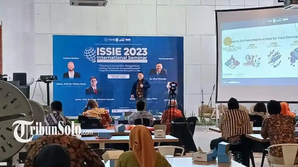 Melek Modernitas, UNS-AIBI Tumbuhkan Kesadaran Bisnis Berbasis Teknologi Lewat Seminar Internasonal