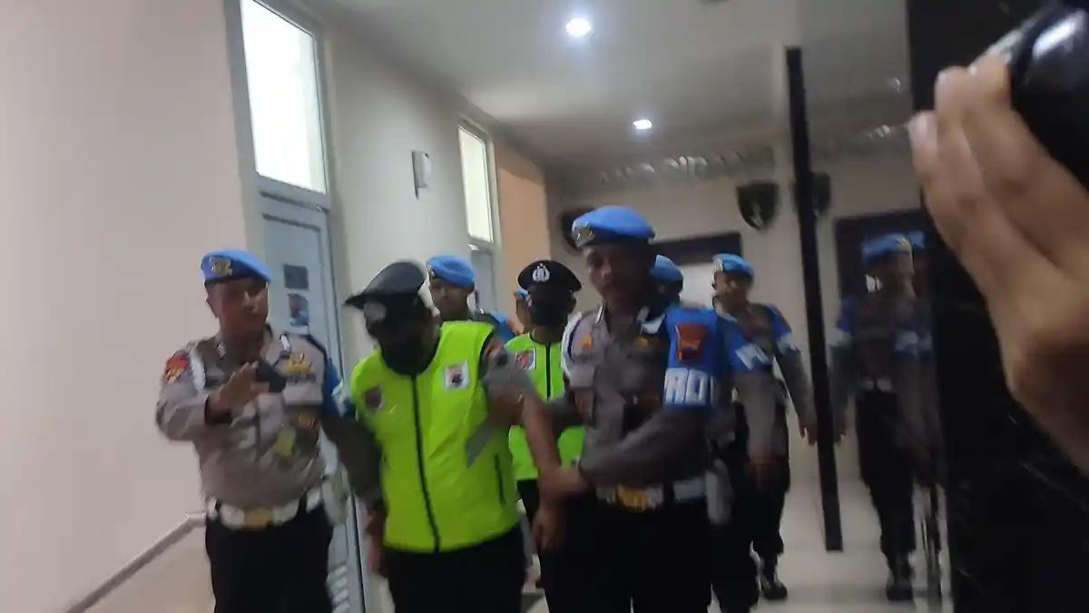 '2 Polisi Tukang Peras di Semarang Harusnya Dipecat', IPW Nilai Vonis Hukuman Demosi Tidak Tepat