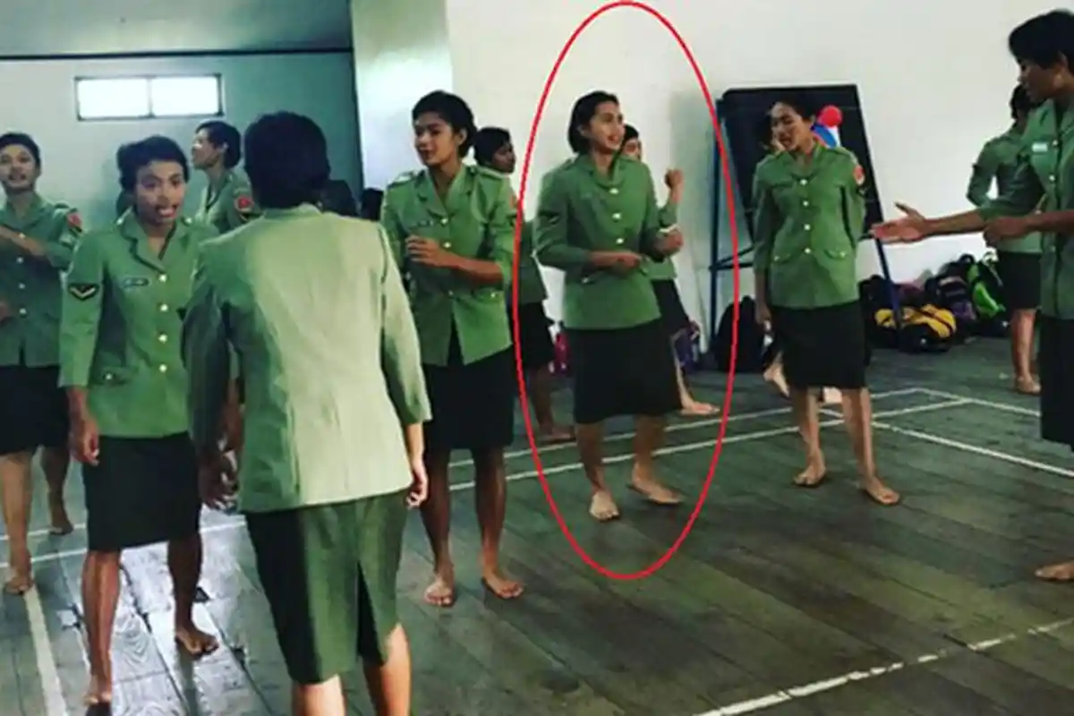 Sering Dikira Pria, Begini Penampilan Aprilia Manganang Saat Mengenakan Rok