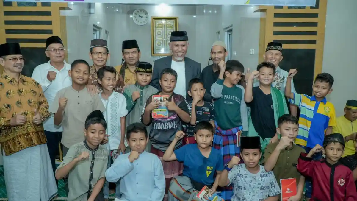 Gubernur Mahyeldi Ajak Masyarakat Lebih Peduli Terhadap Perilaku Generasi Muda