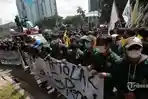 live-streaming-demo-hari-ini-senin-11-april-2022-di-jakarta-dan-kota-lain-aksi-bem-si-di-gedung-dpr.jpg