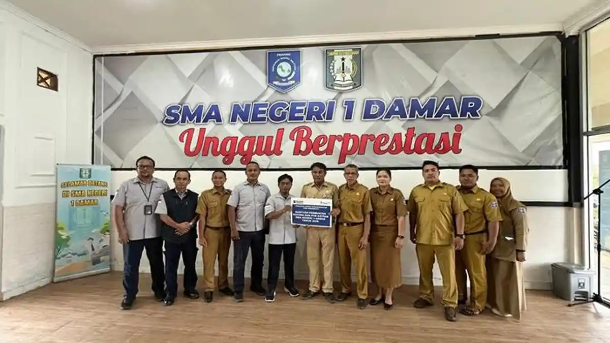 PT Timah Tbk Bantu SMAN 1 Damar Belitung Timur dalam Peningkatan Sarana dan Prasarana