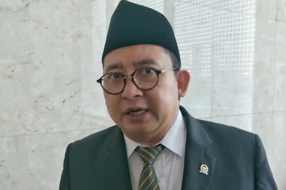 Mahfud MD Sebut 2 Daerah Ini Juara Penularan Covid-19, Fadli Zon: Kasihan Gelar Profesornya