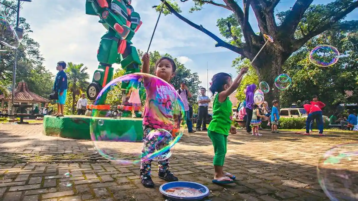 13 Wisata Gratis di Bandung yang Ramah Anak Untuk Liburan Akhir Tahun
