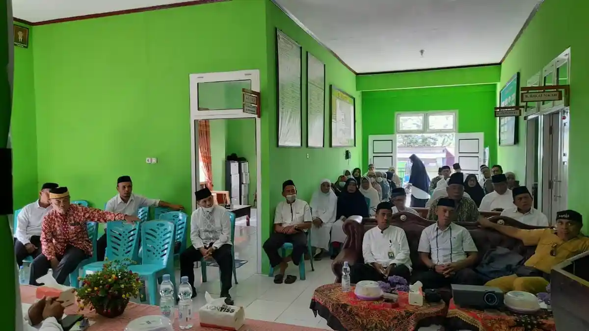 32 CJH 2022 Asal Halmahera Barat Antusias Ikuti Manasik Haji Tingkat Kecamatan