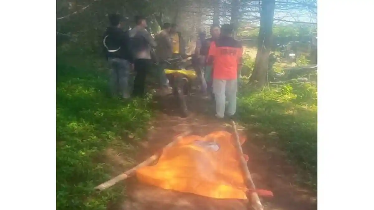 Mayat Tanpa Identitas Ditemukan di Pantai Gosong Korong Simpang Padang Pariaman