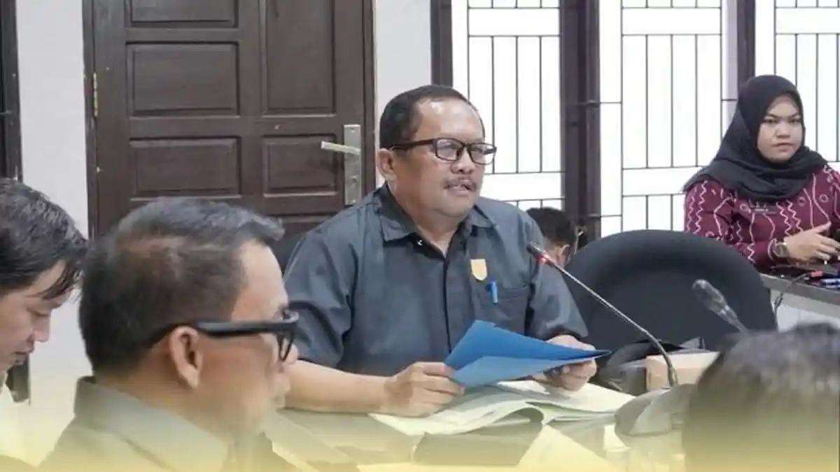 Pansus DPRD Tanah Laut Revisi Pasal Raperda Adminduk, Cegah Benturan Aturan - Banjarmasinpost.co.id