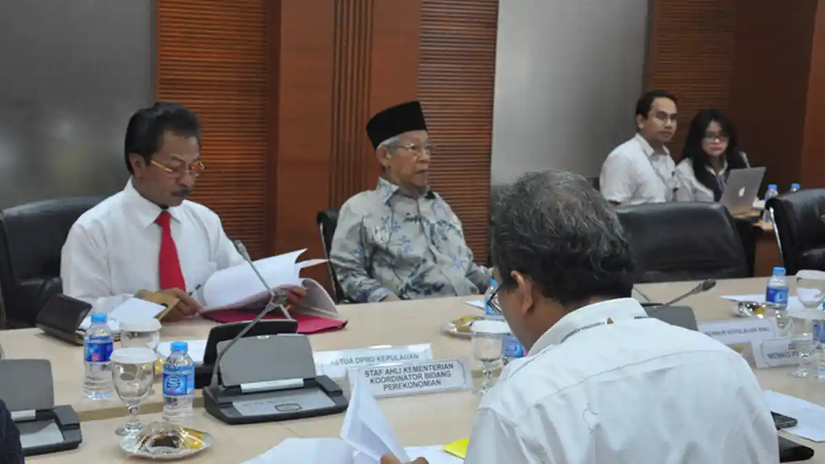 Gubernur Kepri Tidak Lagi Menjabat Sebagai Ketua Dewan Kawasan - rakor-kawasan-batam_20160308_002534.jpg