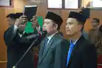 Bupati Tanjabbar Lantik Dua Pejabat di Pemkab Tanjab Barat