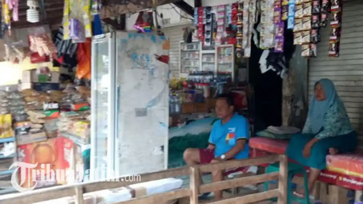 Jerit Pedagang Terminal Pamekasan Bertahan Buka Lapak Walau Tak Ada Pembeli: Bagaimana Lebaran Ini