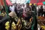 Blusukan Cawagub Djarot di Pasar Minggu