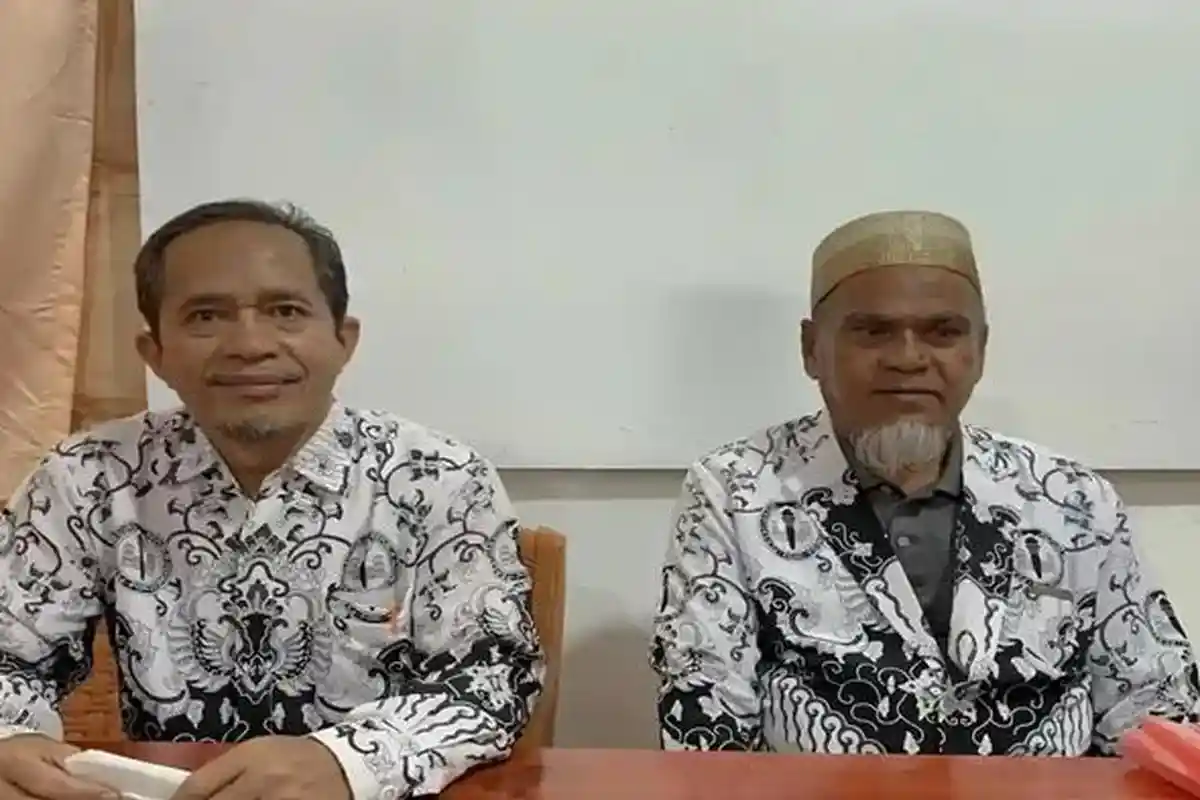 Orangtua Murid Bela Dua Guru di Luwu Utara yang Dipecat Gegara Iuran Rp20 Ribu: Bukan Uang Negara