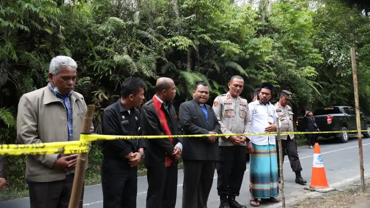 Pasca Kecelakaan Minibus Di Desa Kuta Saga Kapolres Pakpak Bharat Inisiasi Doa Lintas Agama