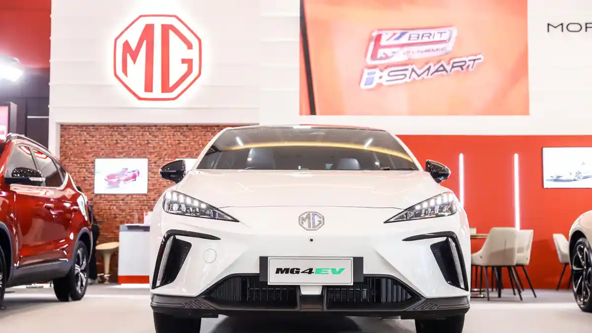 Cyberster Jadi Bintang Booth MG di GIIAS 2025 Surabaya