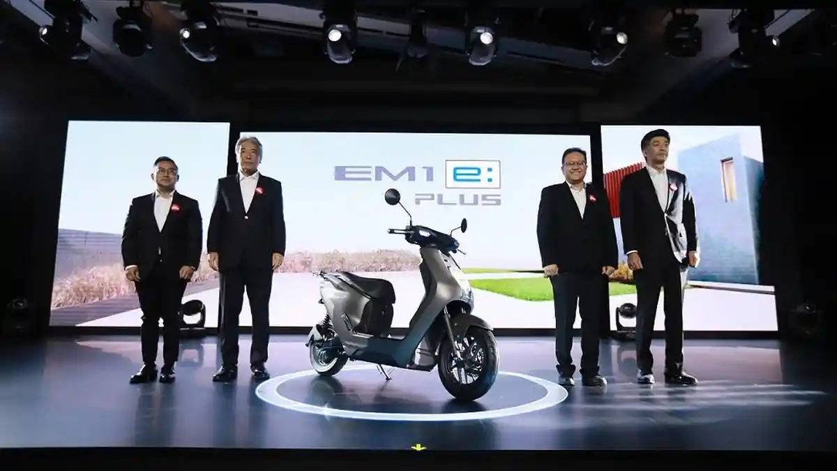 Spesifikasi dan Harga Honda EM1 e: dan EM1 e: PLUS, Hadir dengan Desain Modern dan Compact