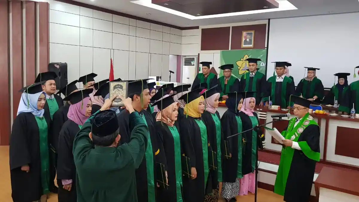 Fakultas Kedokteran Unsyiah Lantik 11 Dokter Spesialis dan 22 Dokter Umum