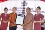 Lion Air Grup Terima Sertifikat Keselamatan Penerbangan