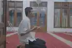 Kisah Difabel Tuli Perdana Dengar Suara Takbiran: Dulu Duniaku Sangat Sunyi