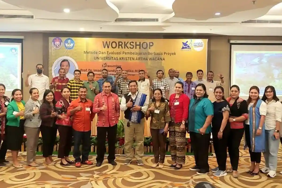 Ratusan Dosen UKAW Kupang Ikut Workshop Metode dan Evaluasi Pembelajaran Berbasis Proyek