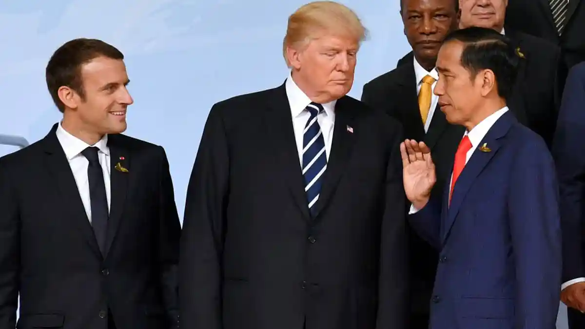 Gara-gara Sebut Nama Jokowi, Akun Twitter Donald Trump Habis Dibully Netizen
