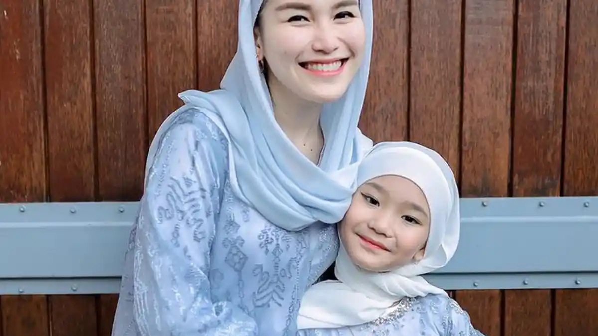 Bilqis Hadiri Ultah El Barack, Netizen Sebut Anak Ayu Ting Ting dan Jessica Iskandar Bernasib Sama