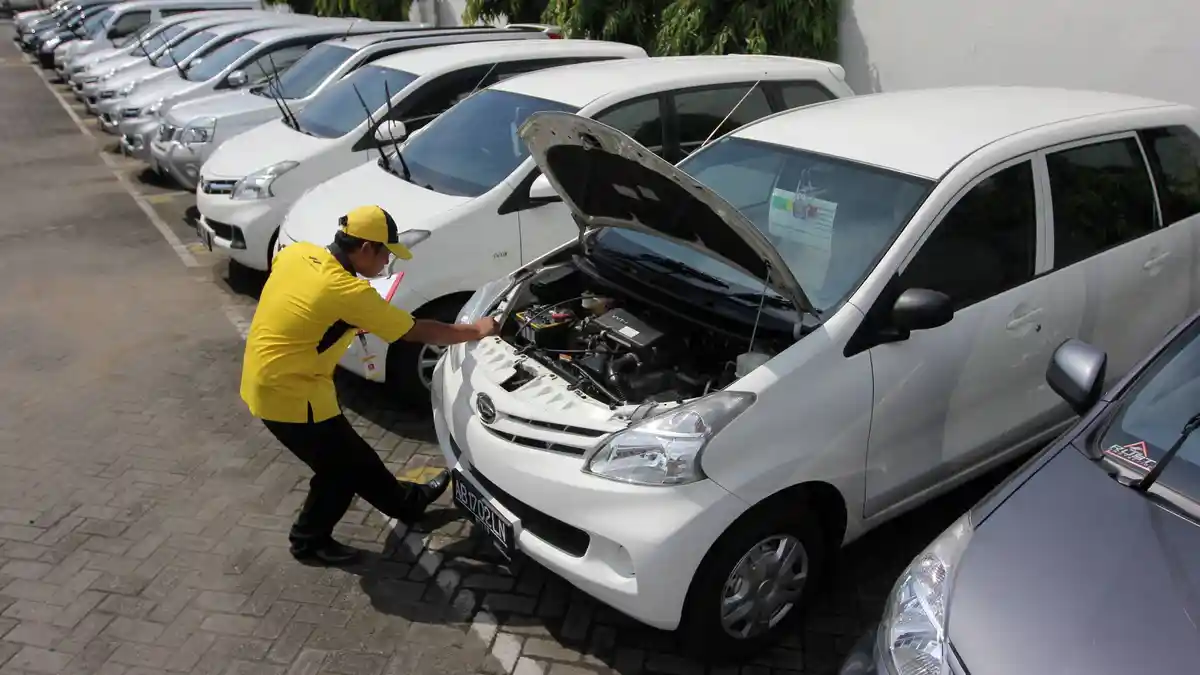 Taksi Online Belum Usik Eksistensi Bisnis Rental