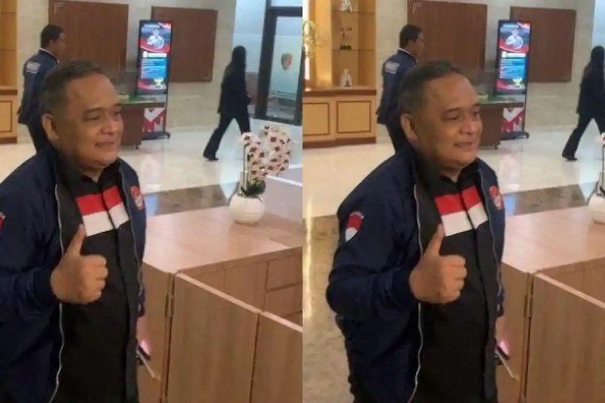 Momen Benny Rhamdani Datangi Bareskrim Polri Terkait Inisial T yang Disebut Pengendali Judi Online