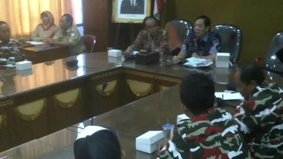 10 Anggota DPRD Kota Pekalongan Dilaporkan Rangkap Jabatan