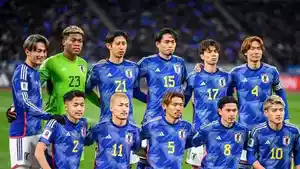 Para-pemain-Timnas-Jepang-foto-bersama.jpg