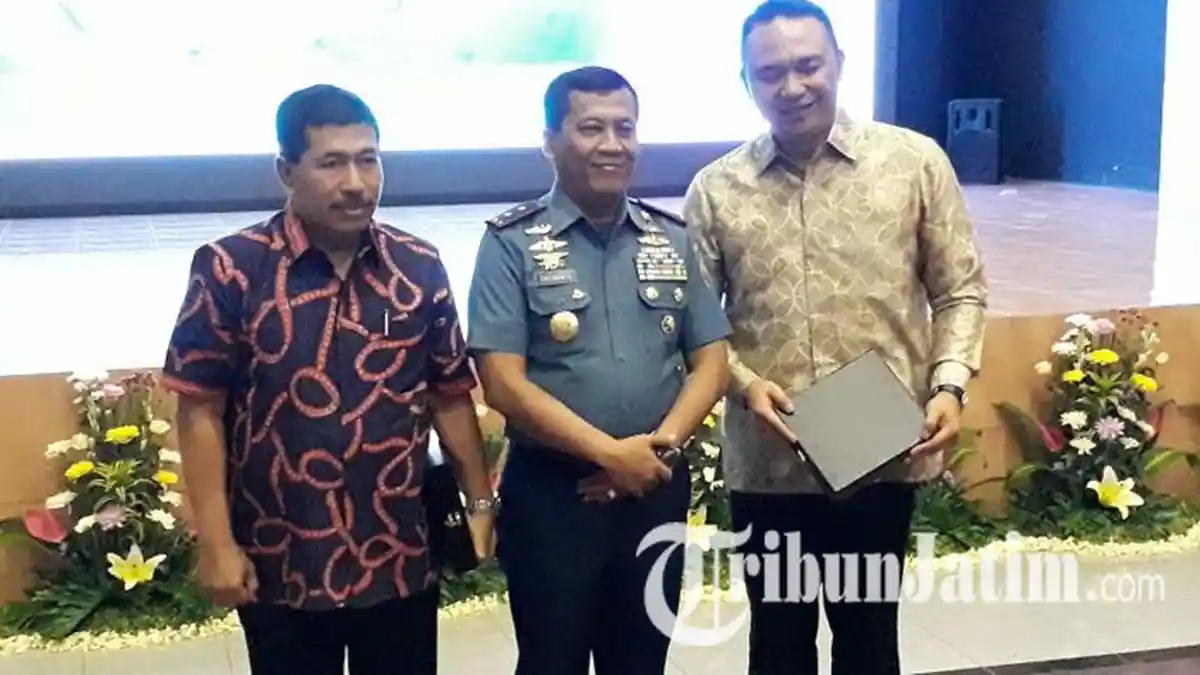 Sinergisme dengan PT Pelindo III, Koarmatim Gelar Forum Diskusi Bersama Stakeholder Kemaritiman