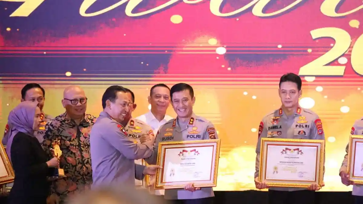 Polda Jambi Meraih Juara I Kompolnas Award 2023 Kategori Polda Kelompok B