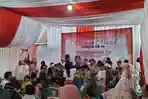 Yeti-Wulandari-Fraksi-Gerindra-Depok-Sunatan-Massal.jpg