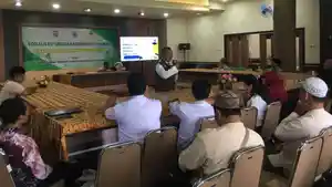 Sejumlah-perwakilan-sekolah-saat-menjalani-pembinaan-dari-Dinas-Lingkungan-Hidup-DLH.jpg