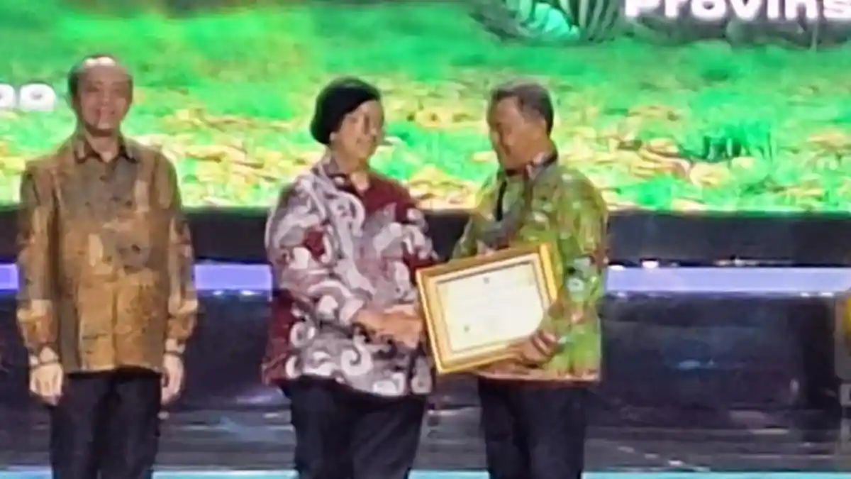 Mantap! Pemkab Wonosobo Borong 3 Penghargaan Proklim dari KLHK RI