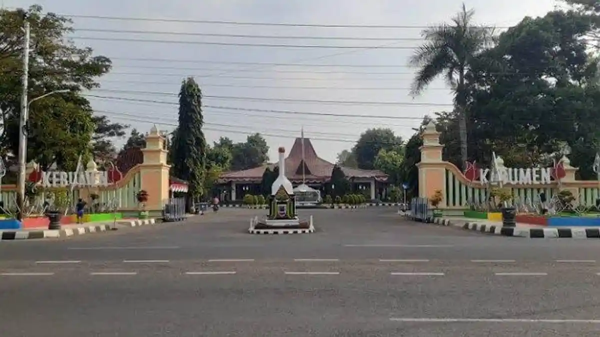 Sate Ambal Pak Kasman, Kuliner Legendaris Kebumen
