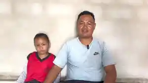 Mikayla-dan-ayahnya.jpg
