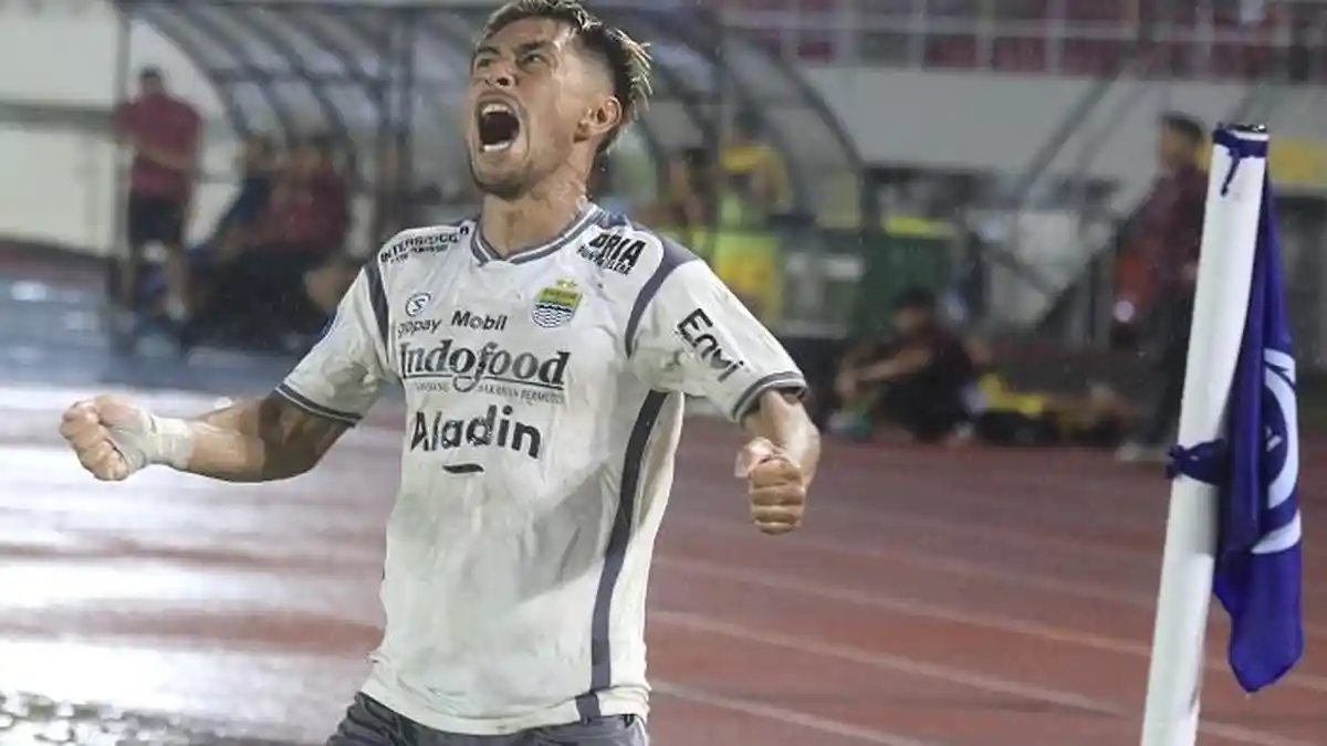 Tampil Apik Sejak Era Luis Milla, Daisuke Sato Dapat Kabar Bahagia Ini dari Bos Persib Bandung