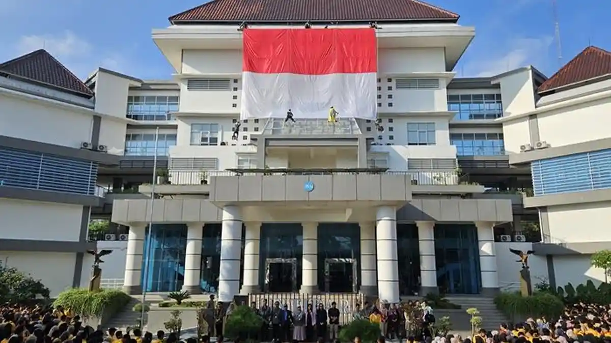 10 Quotes Bertema Bendera Merah Putih: Cocok untuk Status WA, Instagram dan FB