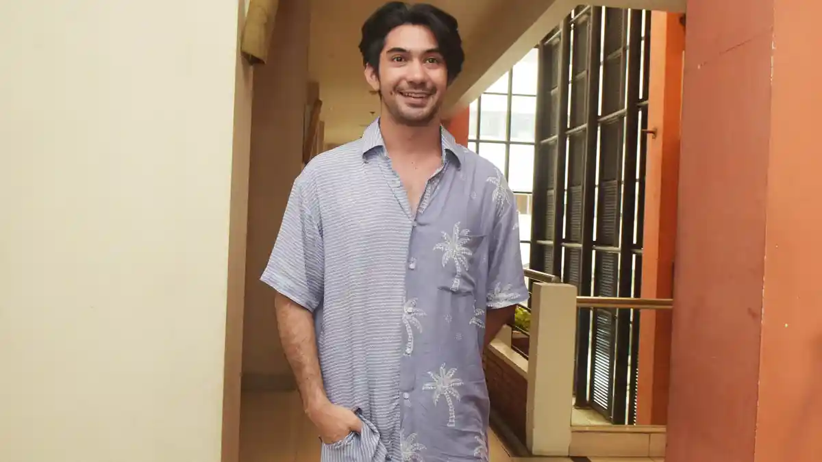 Teater Bikin Reza Rahadian Leluasa