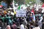 Unjuk Rasa Aliansi Mahasiswa Lampung Memanggil di DPRD Lampung