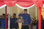 memimpin-upacara.jpgAdapun-tema.jpgdilakukan-dengan.jpgberlanjut-pada.jpgdengan-pembacaan.jpg
