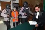 Terdakwa Kasus Bom Thamrin Aman Abdurrahman Dituntut Hukuman Mati