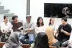 syukuran-jelang-pementasan-teater-perempuan-perempuan-chairil_20170819_161612.jpg